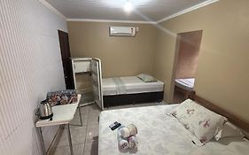 Recanto Pousada JU&JU com piscina COMPARTILHADA